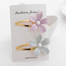 Load image into Gallery viewer, Kids Pearl Flower Hair Clip